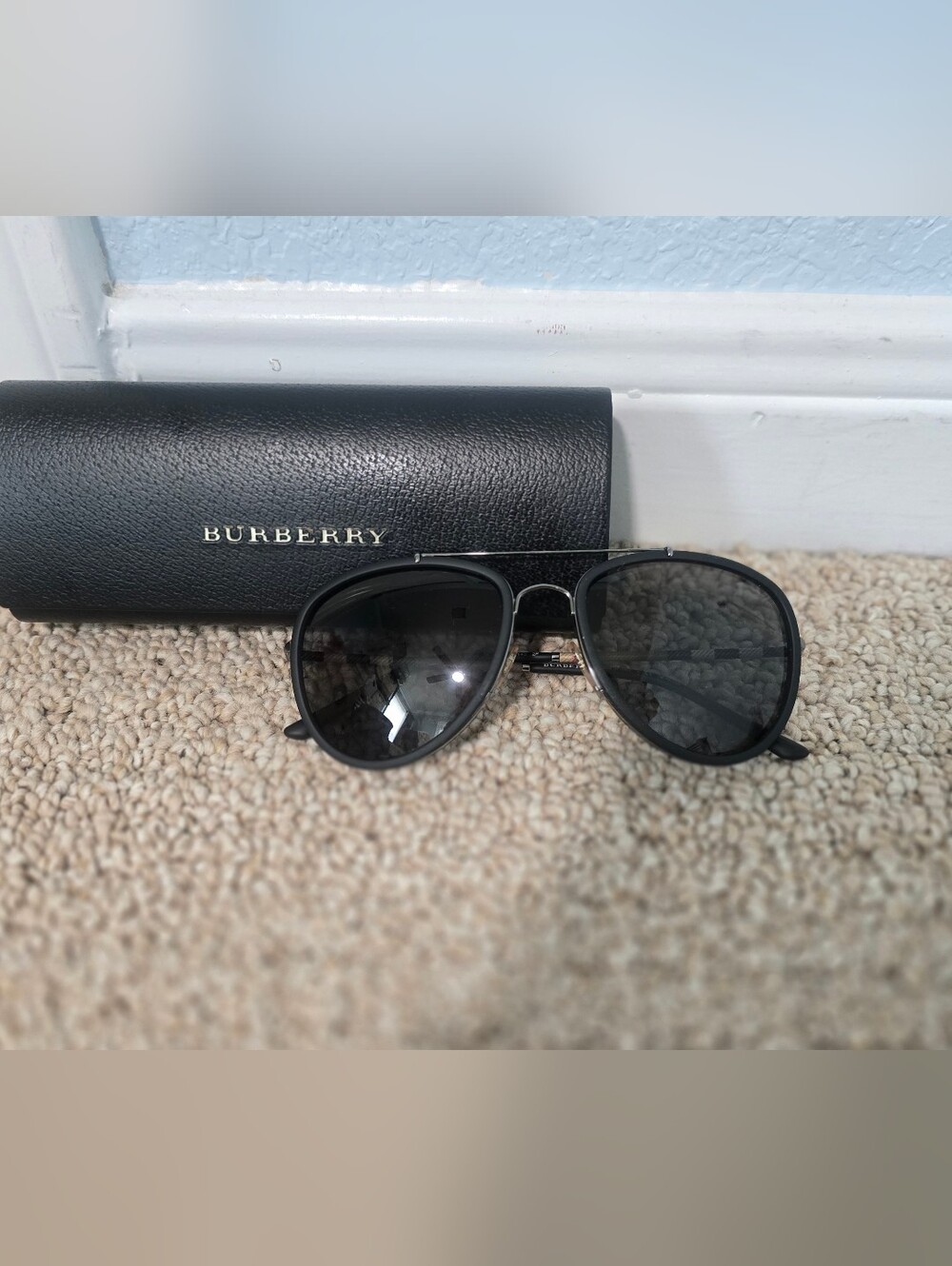 Burberry Black Aviator Sunglasses -3092Q